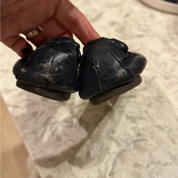 Tory Burch Ballet Flats – Navy Leather with Gold Logo – Fair/Good Condition - Picture 3 of 4